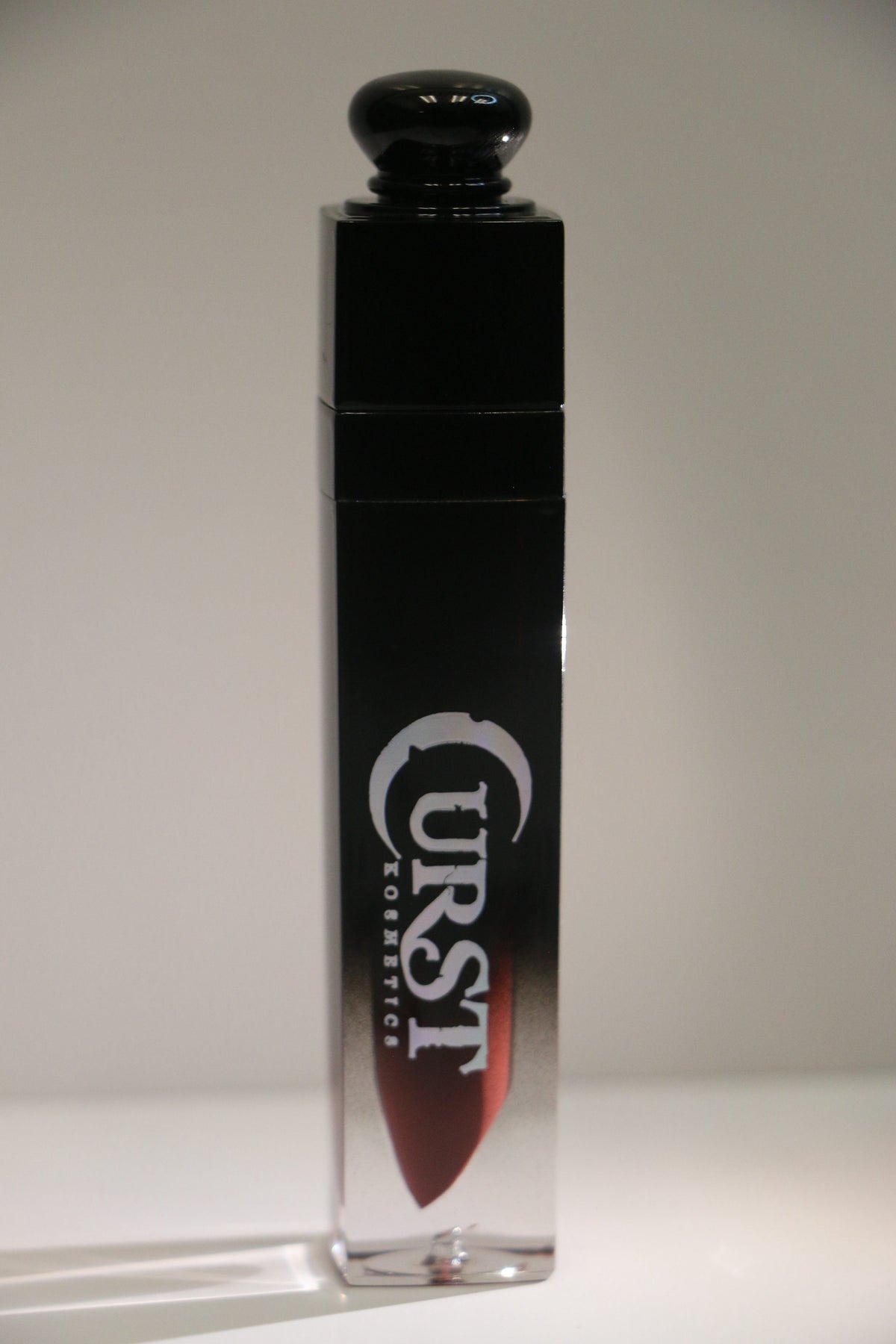 Curst Kosmetics - Lip Gloss Potion - Vampires Blood