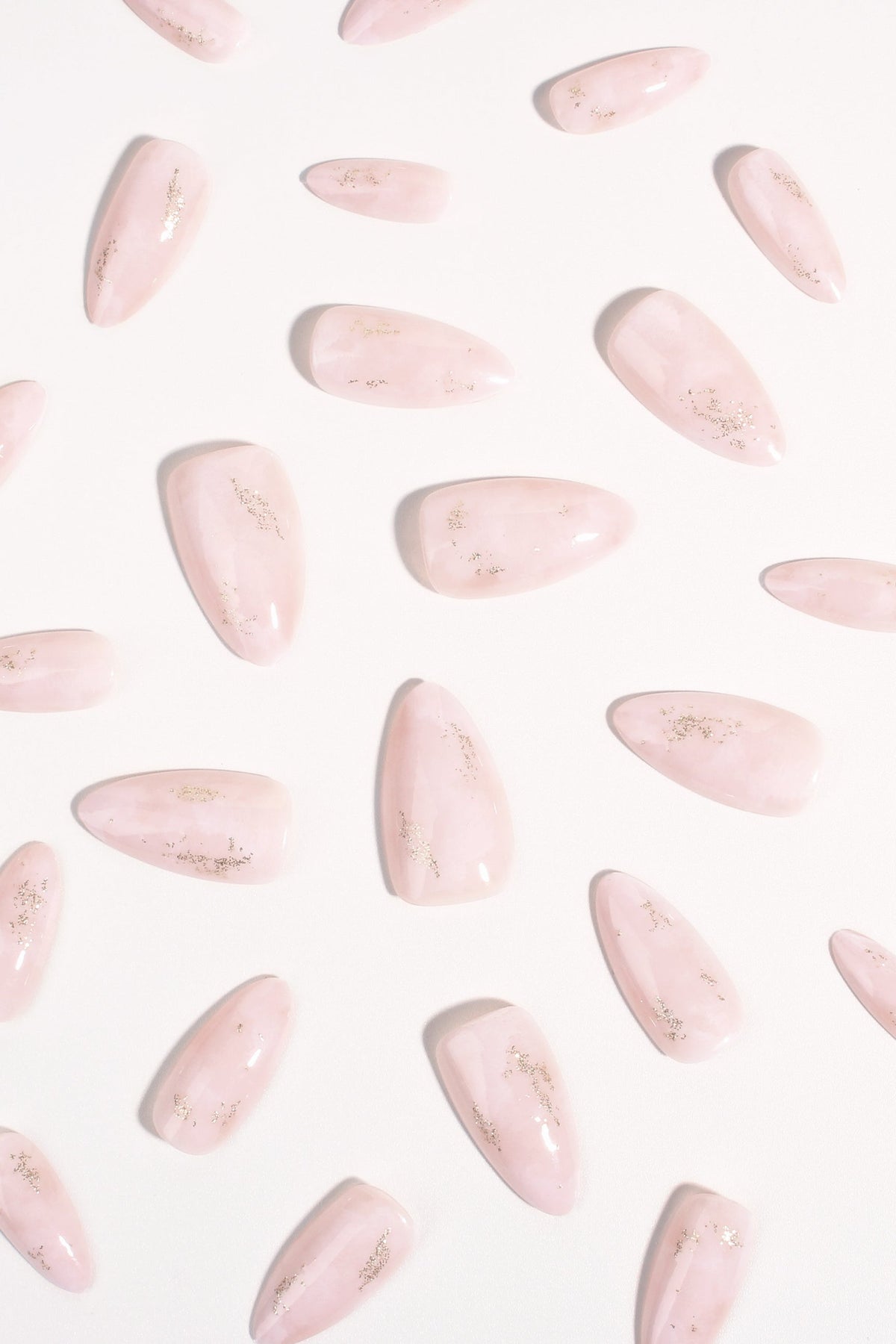 Bonmuz - Hushed Shimmer | Soft & Durable Press-On Nails
