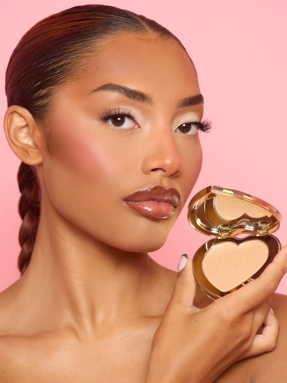 Under-Eye Brightening Powder