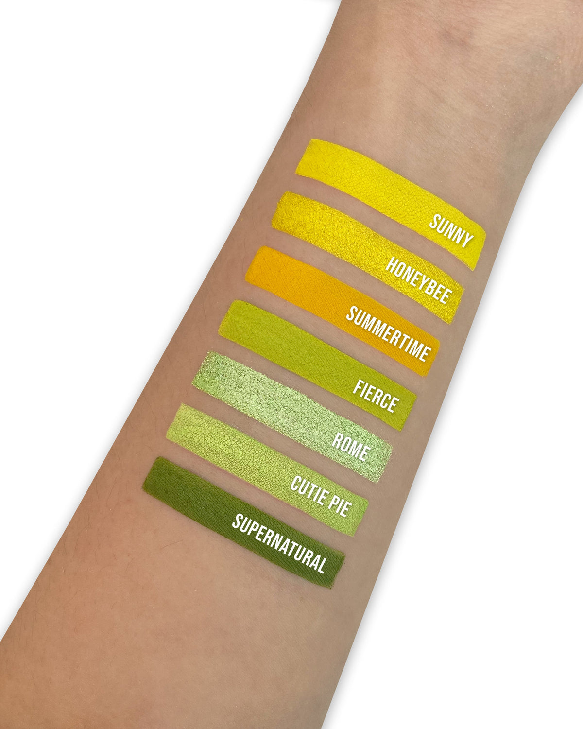 Gavissi Beauty - "SUNNY" MATTE EYESHADOW