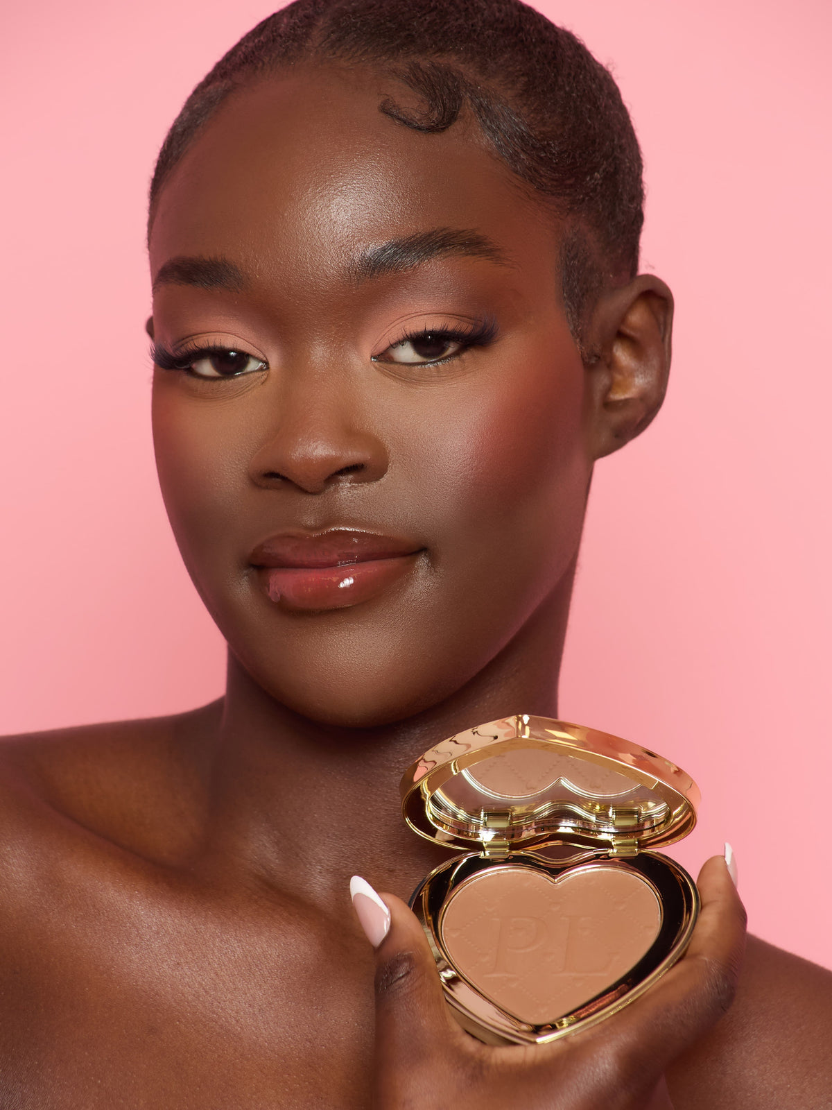 Under-Eye Brightening Powder